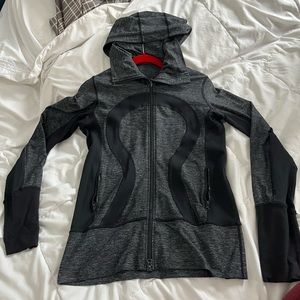 Lulu lemon Zip up jacket